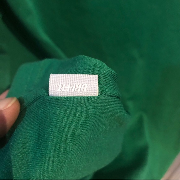 Green Nike Dry Fit Authentic Athletics Shirt Men’s Size M - Picture 4 of 9